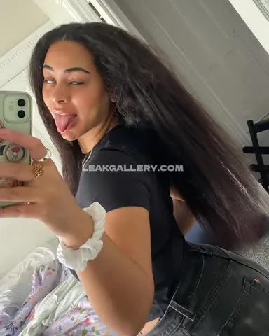 Raina Tongue Out Selfie Pose OnlyFans Photo Leaked