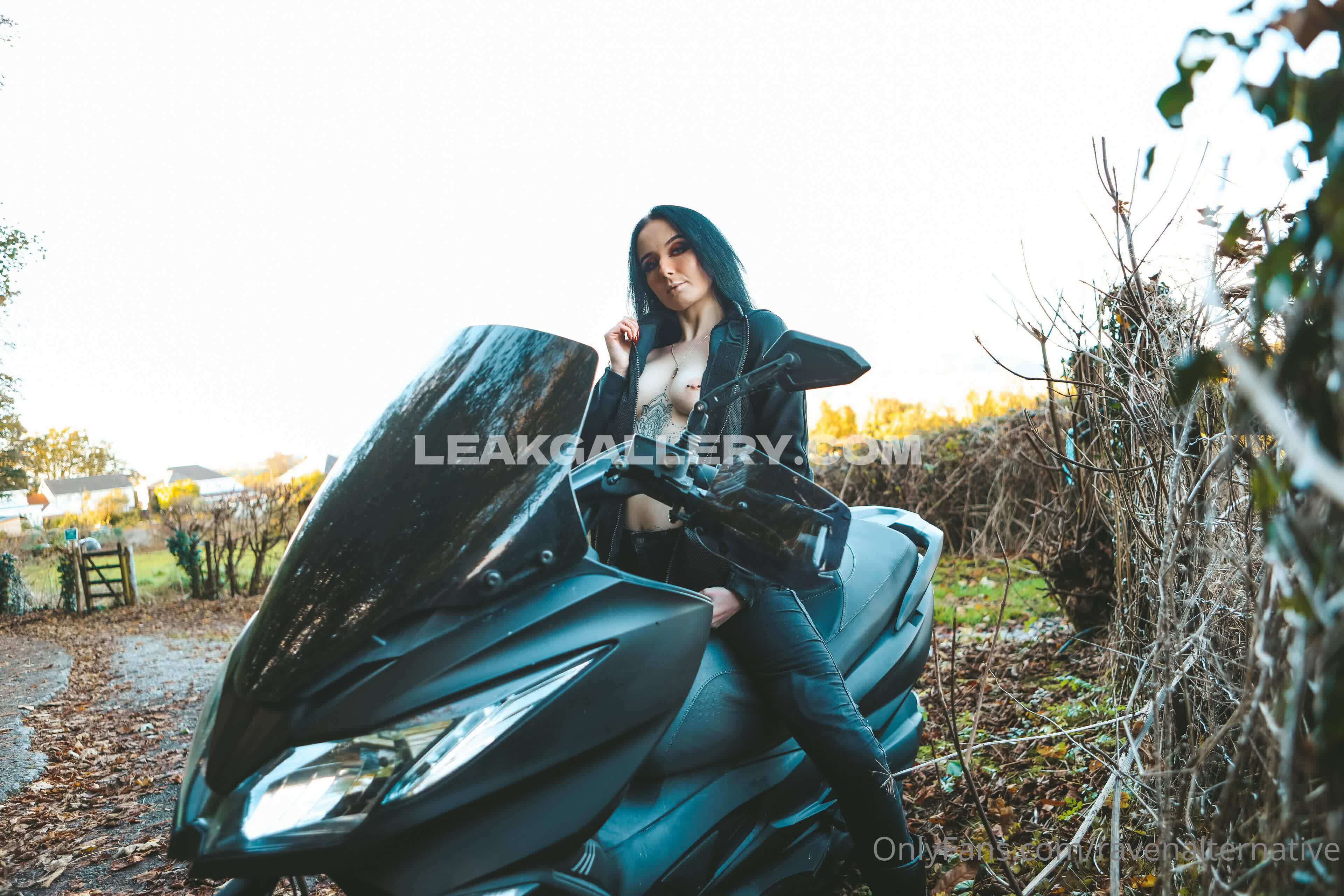Ravenalternative Exclusive Leaked Nude OnlyFans #12518871
