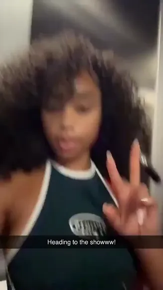 Rawgyall Green Sports Bodysuit Pose OnlyFans Video Leaked