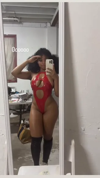 Rawgyall Red Cutout Bodysuit Pose OnlyFans Video Leaked