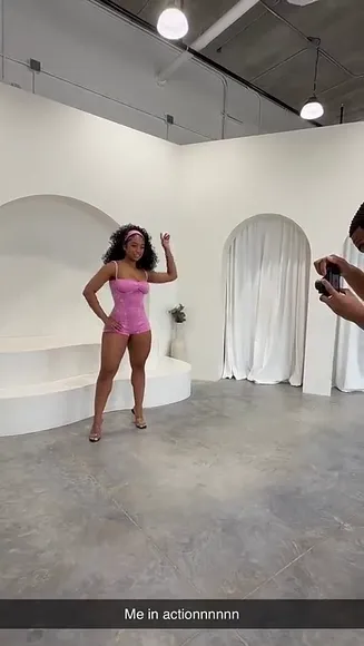 Rawgyall Pink Bodysuit Strut OnlyFans Video Leaked