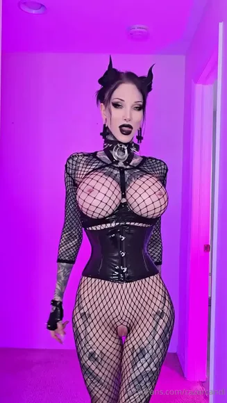 Razorcandi Fishnet Bodysuit Tease OnlyFans Video Leaked