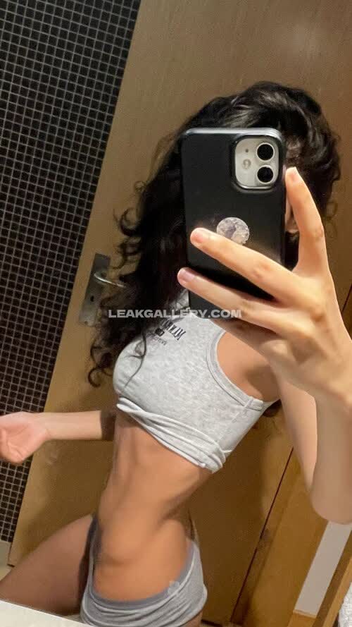 Reallilwhuda / Lilwhuda Exclusive Leaked Nude OnlyFans #14858003