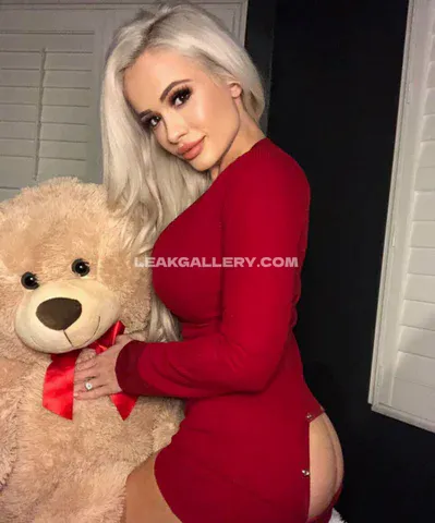 realscarlettbordeaux