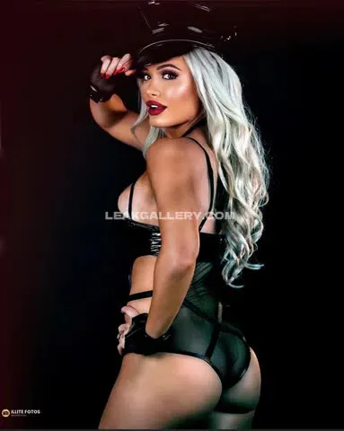 realscarlettbordeaux