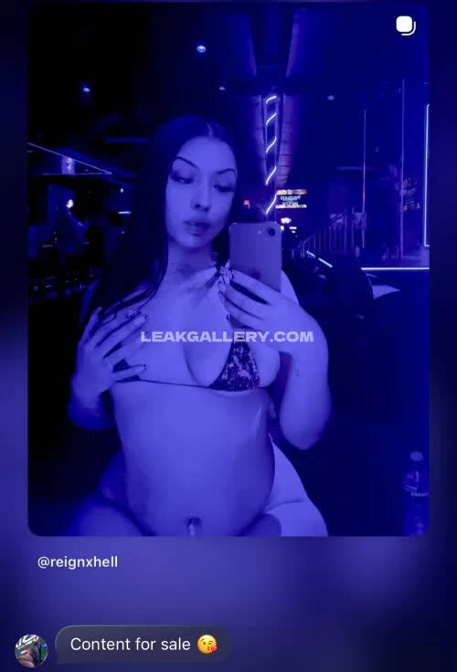 Reign.helll Braless Selfie Pose OnlyFans Photo Leaked
