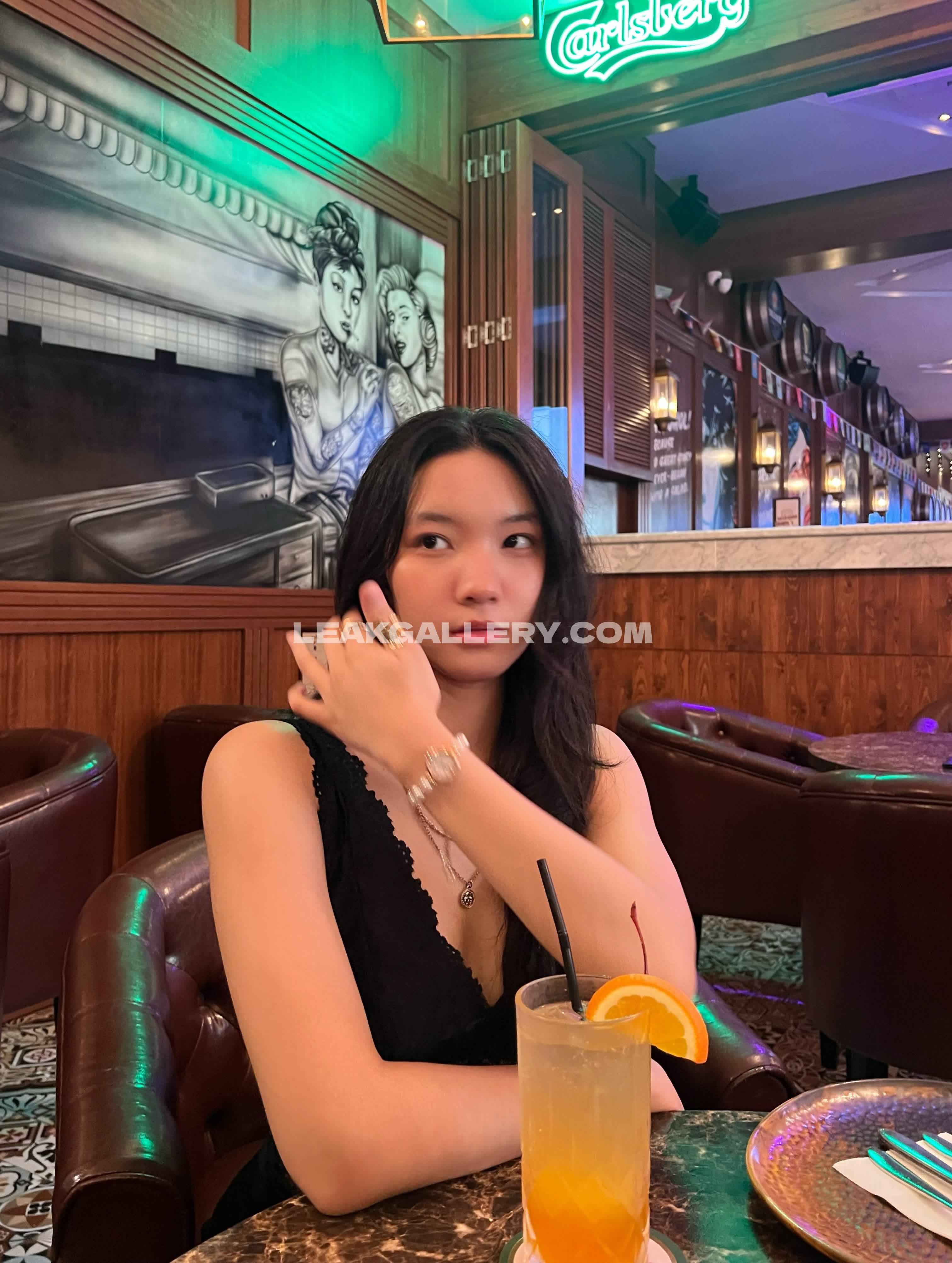 Reiqi Exclusive Leaked Nude OnlyFans #13079597