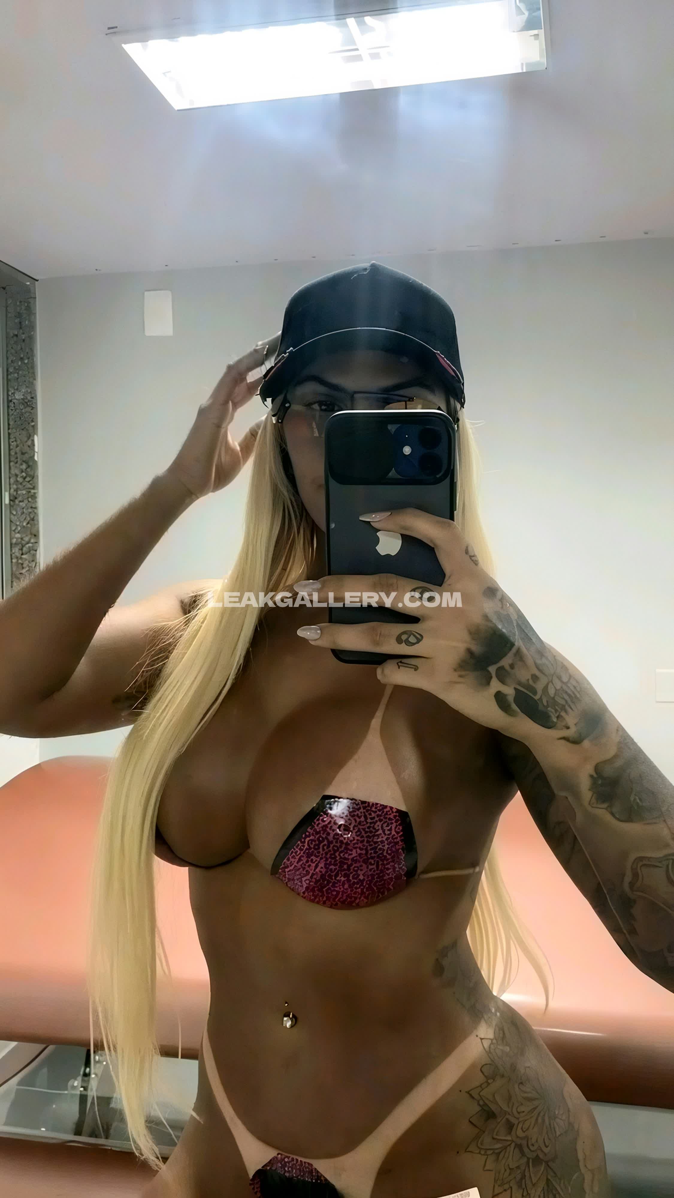 Renata.muniz0 / renatinhamuniz0 Exclusive Leaked Nude OnlyFans #12999457