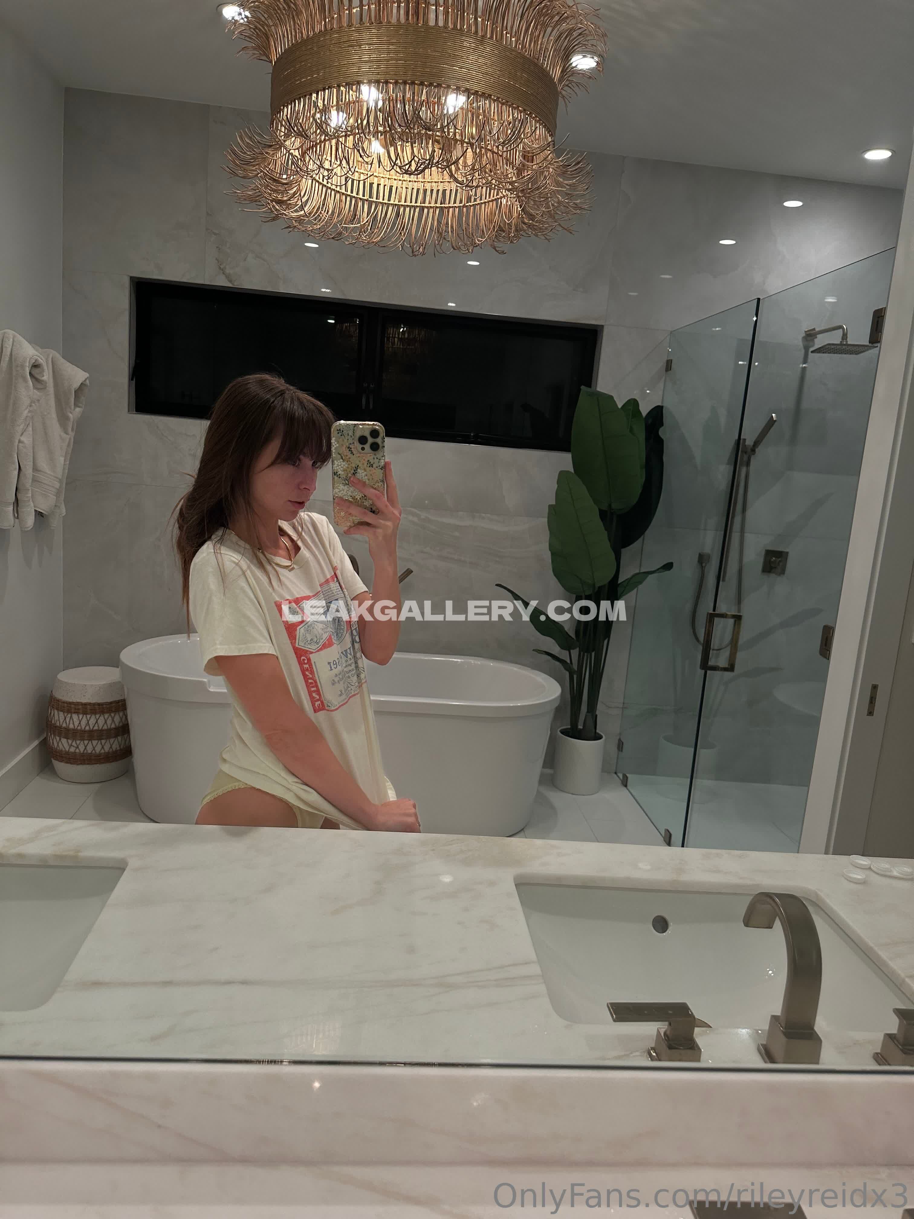 Rieleyreidx3 / rileyreidx3 एक्सक्लूसिव लीक्ड न्यूड OnlyFans #13420394
