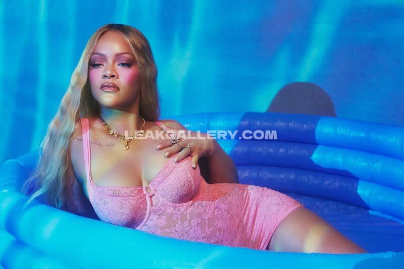 Rihanna Exklusiv geleakte Nacktbilder von OnlyFans #13482607