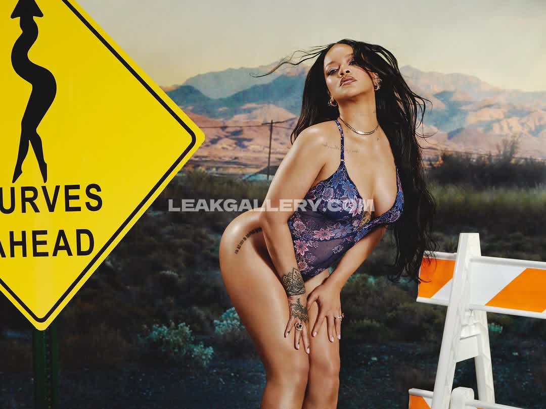 Rihanna Exclusive Leaked Nude OnlyFans #13482666