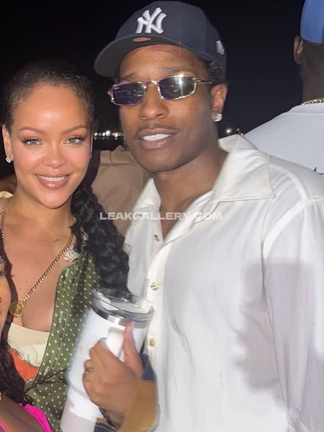 Rihanna OnlyFans Nudi in Esclusiva Trapela #13482652