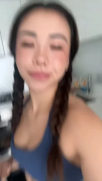 Riley Blue Sports Bra Tease OnlyFans Video Leaked