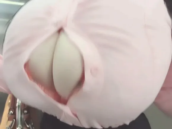 Rinlin_x3 Pink Shirt Ass Spread OnlyFans Video Leaked