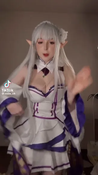 Risas_ch Cosplay Bust Tease OnlyFans Video Leaked