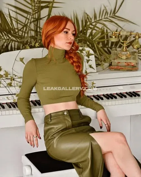 Rissii_ Exclusive Leaked Nude OnlyFans #14859476