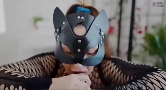 Romichase Cat Mask Tease OnlyFans Video Leaked