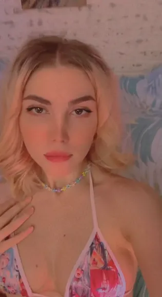 Ronyrock Bikini Top Tease OnlyFans Video Leaked