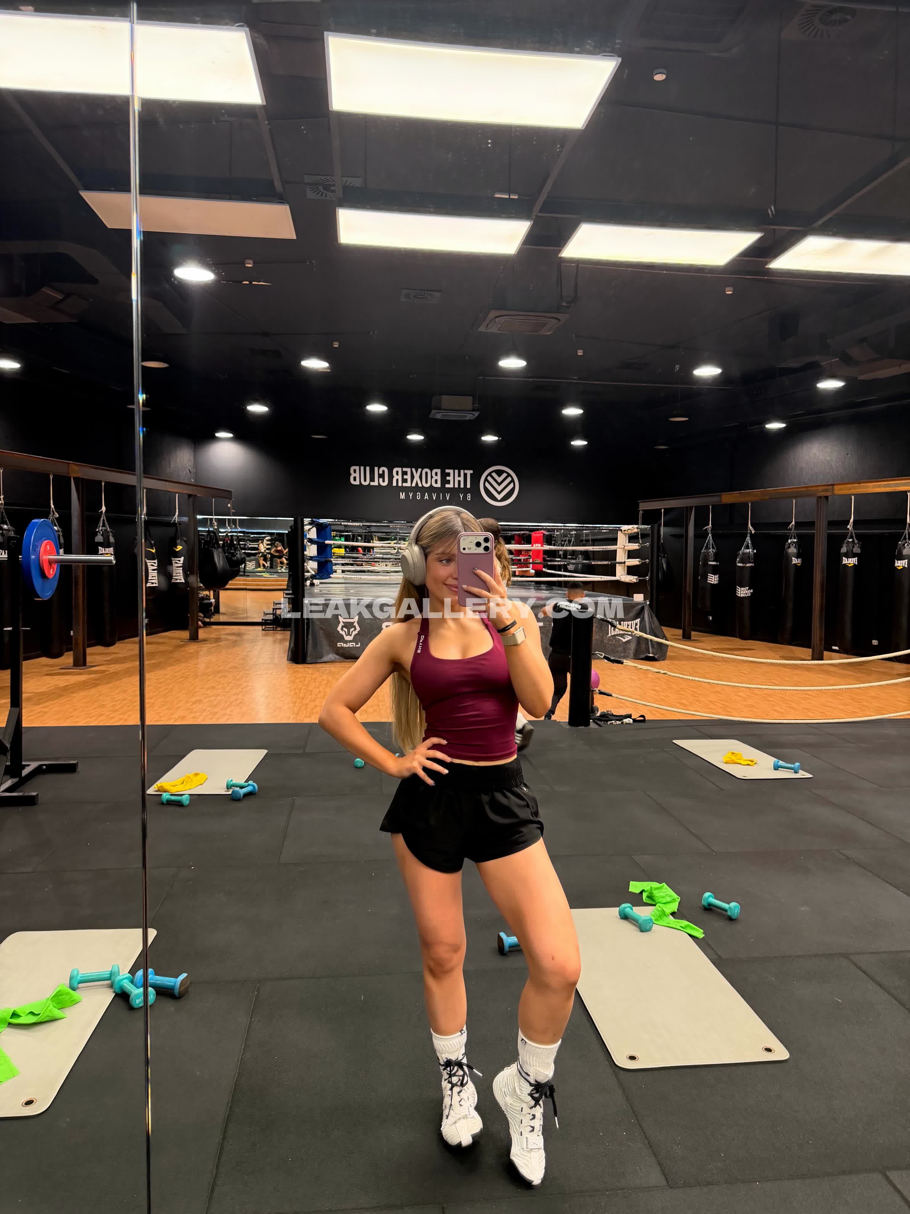 Roro Exclusive Leaked Nude OnlyFans #12684212