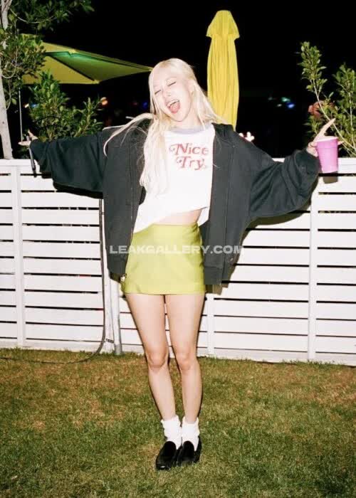 Roses_are_rosie Exclusive Leaked Nude OnlyFans #12135124