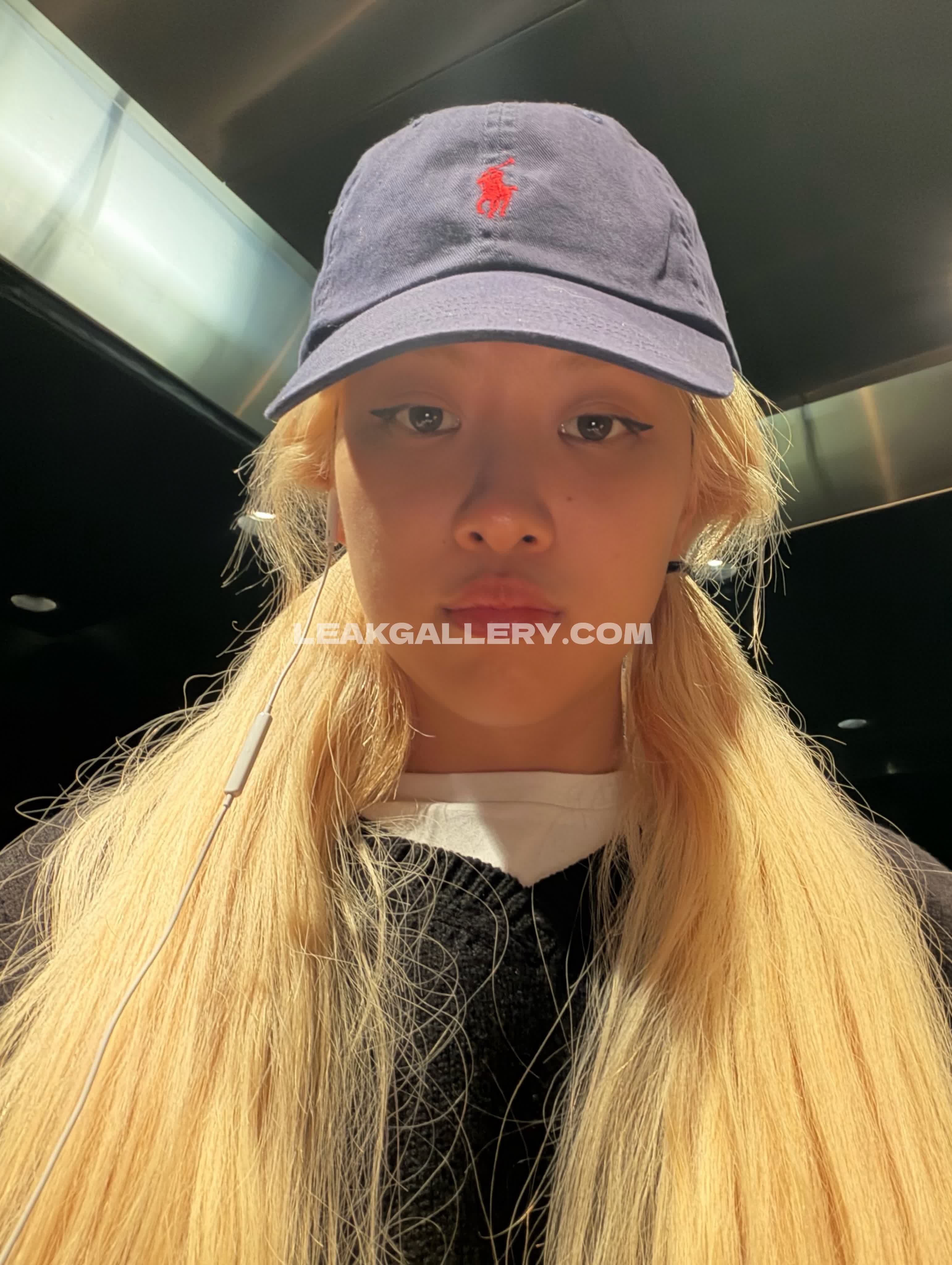 Roses_are_rosie Exclusive Leaked Nude OnlyFans #12558829