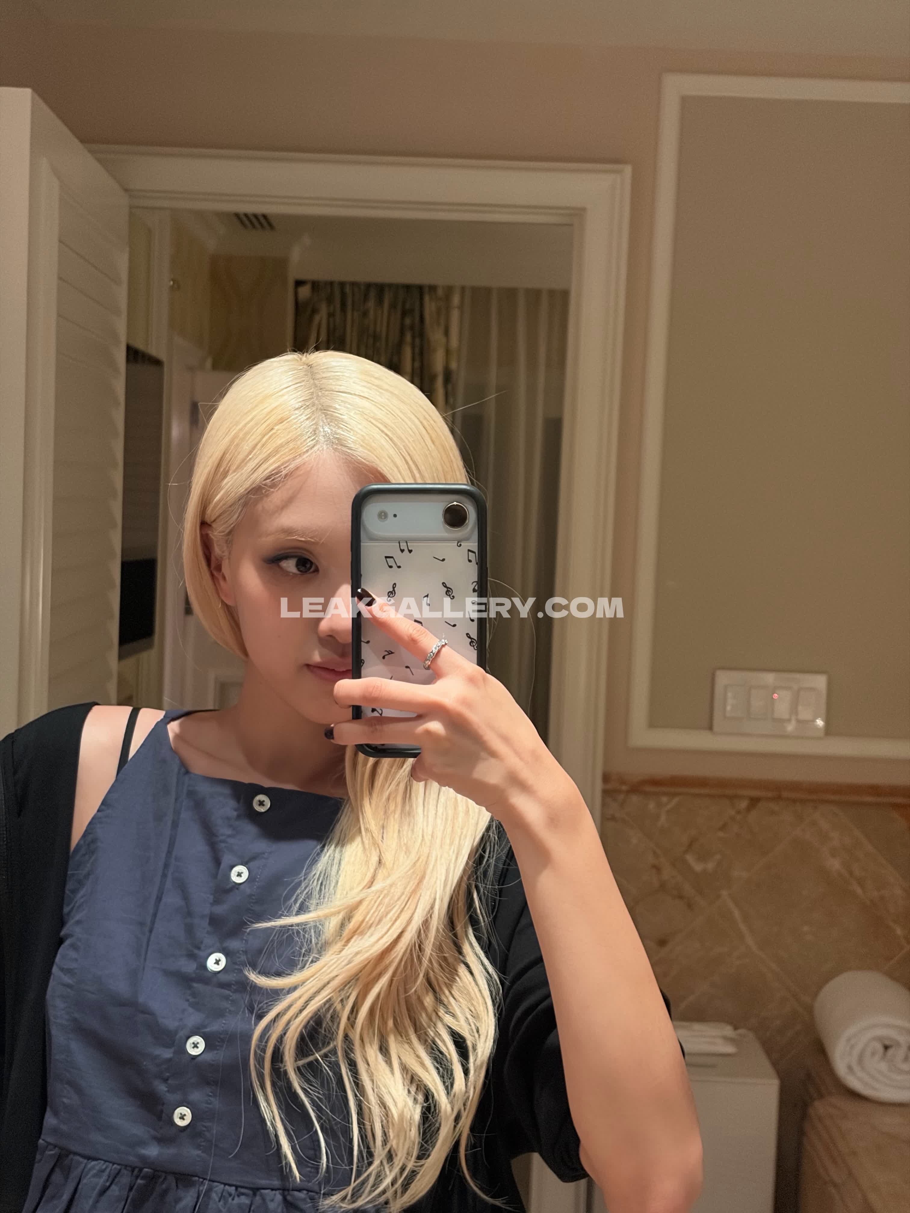 Roses_are_rosie Exclusive Leaked Nude OnlyFans #13354908