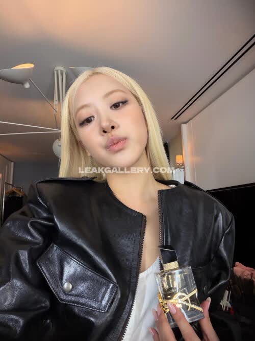 Roses_are_rosie Exclusive Leaked Nude OnlyFans #12333911