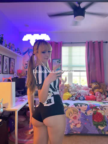 Rowsvee Exclusive Leaked Nude OnlyFans #14399116