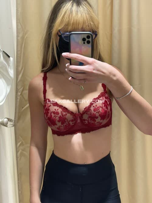 Rowsvee Exclusive Leaked Nude OnlyFans #14634367
