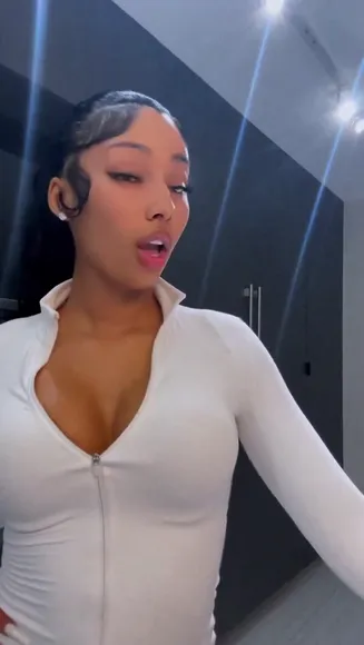 Rubi Rose White Bodysuit Twerk OnlyFans Video Leaked