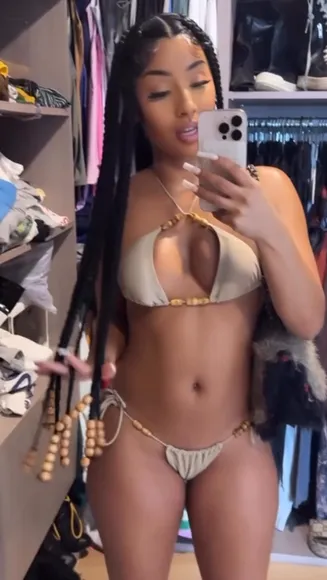 Rubi Rose Beige Bikini Selfie OnlyFans Video Leaked