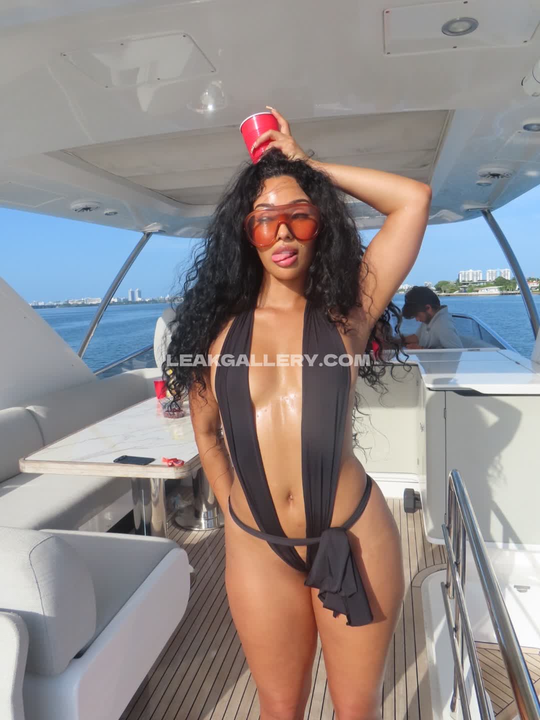 Rubirose Exclusive Leaked Nude OnlyFans #13135176