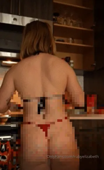Ruby_elizabeth Red Thong Ass Display OnlyFans Video Leaked