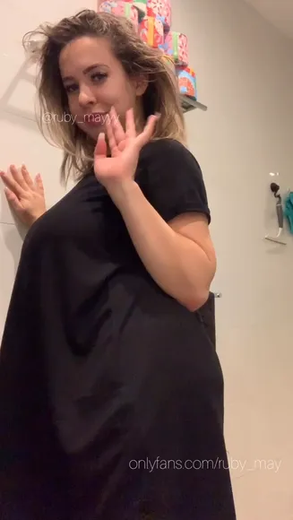 Ruby_may Braless Boobs Tease OnlyFans Video Leaked