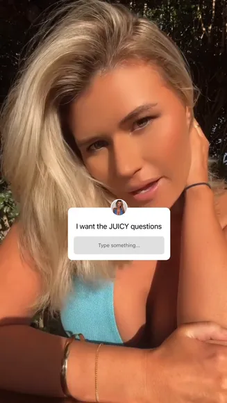 Rubyleecoffey Deep V Blue Top OnlyFans Video Leaked