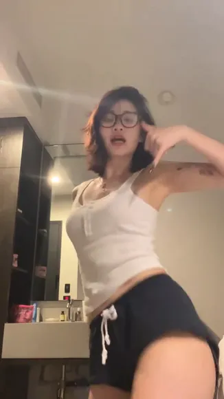 Rurusama Thong Shorts Twerk OnlyFans Video Leaked