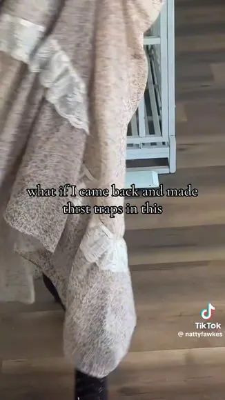 Rustyfawkes Floral Dress Tease OnlyFans Video Leaked