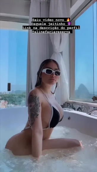 S2alinefaria Bikini Bathtub Tease OnlyFans Video Leaked
