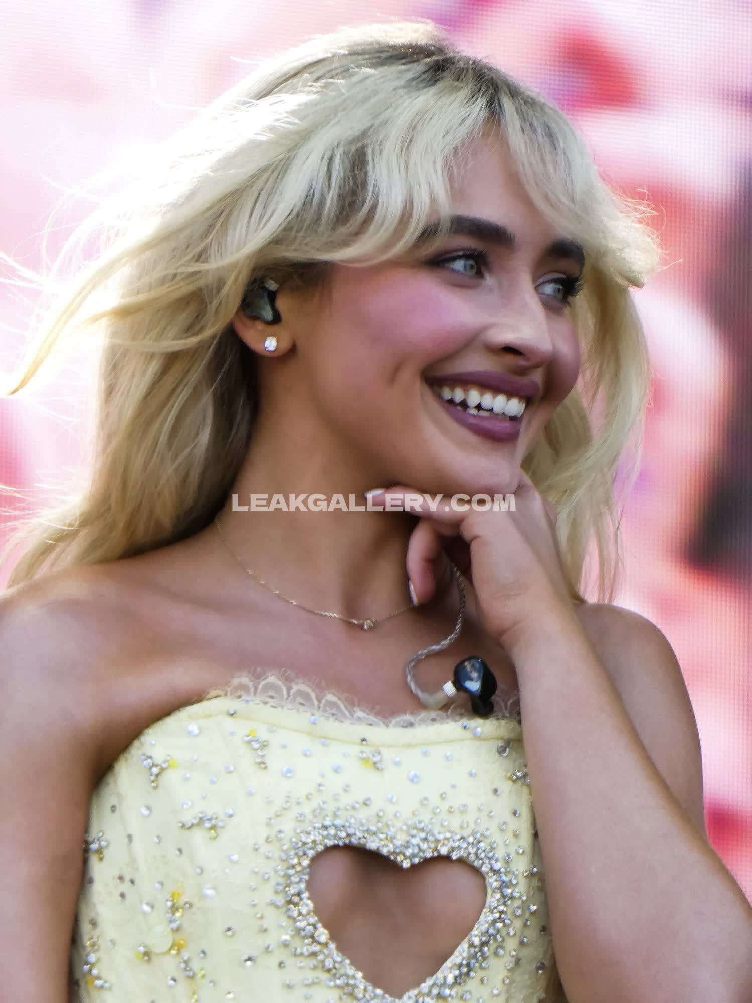 Sabrinacarpenter Exclusive Leaked Nude OnlyFans #13345300