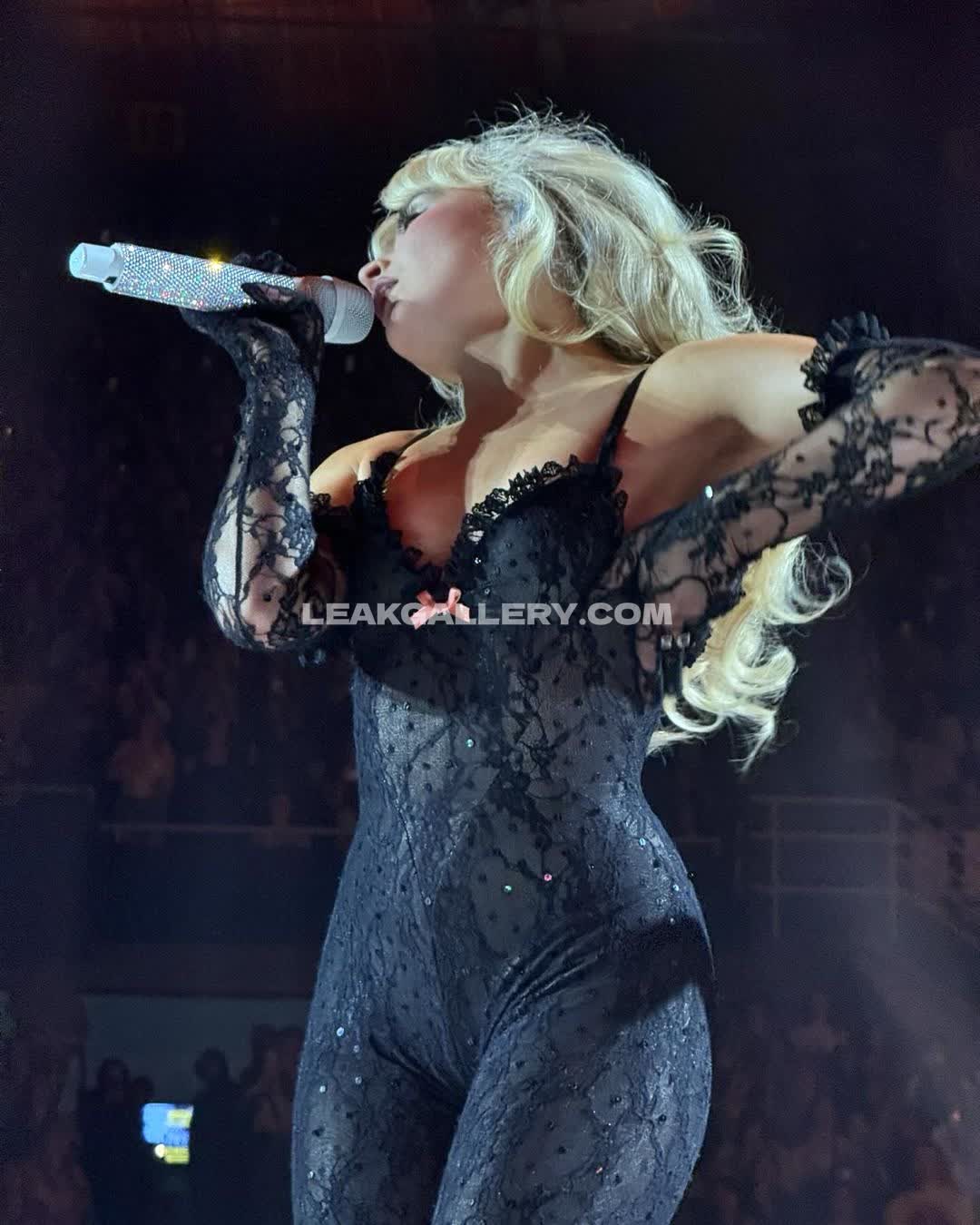 Sabrinacarpenter Exclusive Leaked Nude OnlyFans #13336787