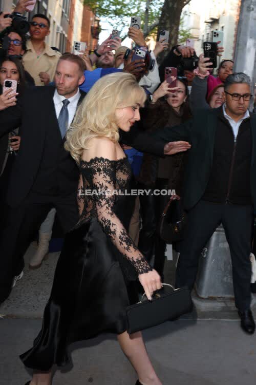 Sabrinacarpenter Exclusive Leaked Nude OnlyFans #12217055