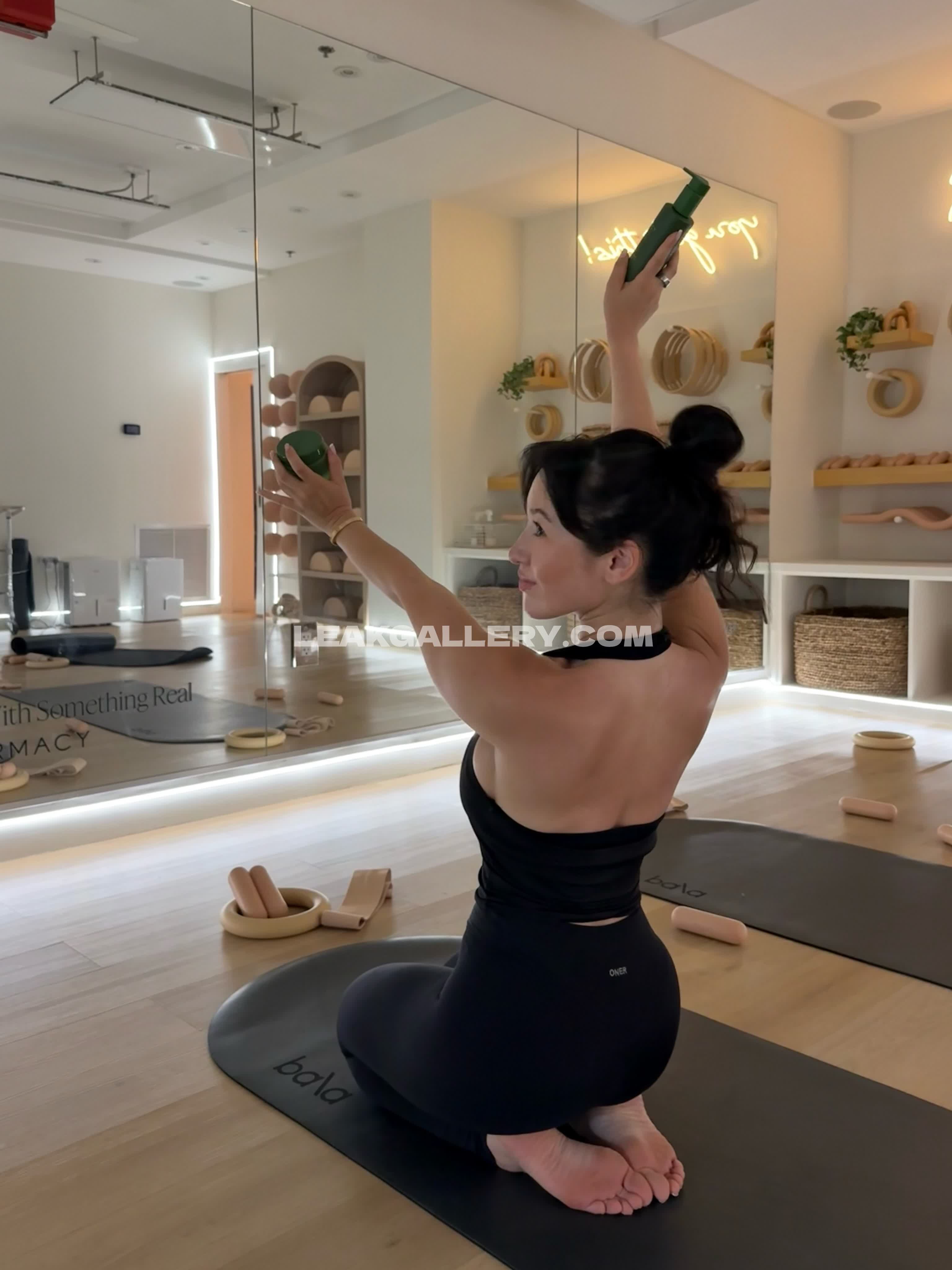 Sabrinaskyyy Exclusive Leaked Nude OnlyFans #13152571