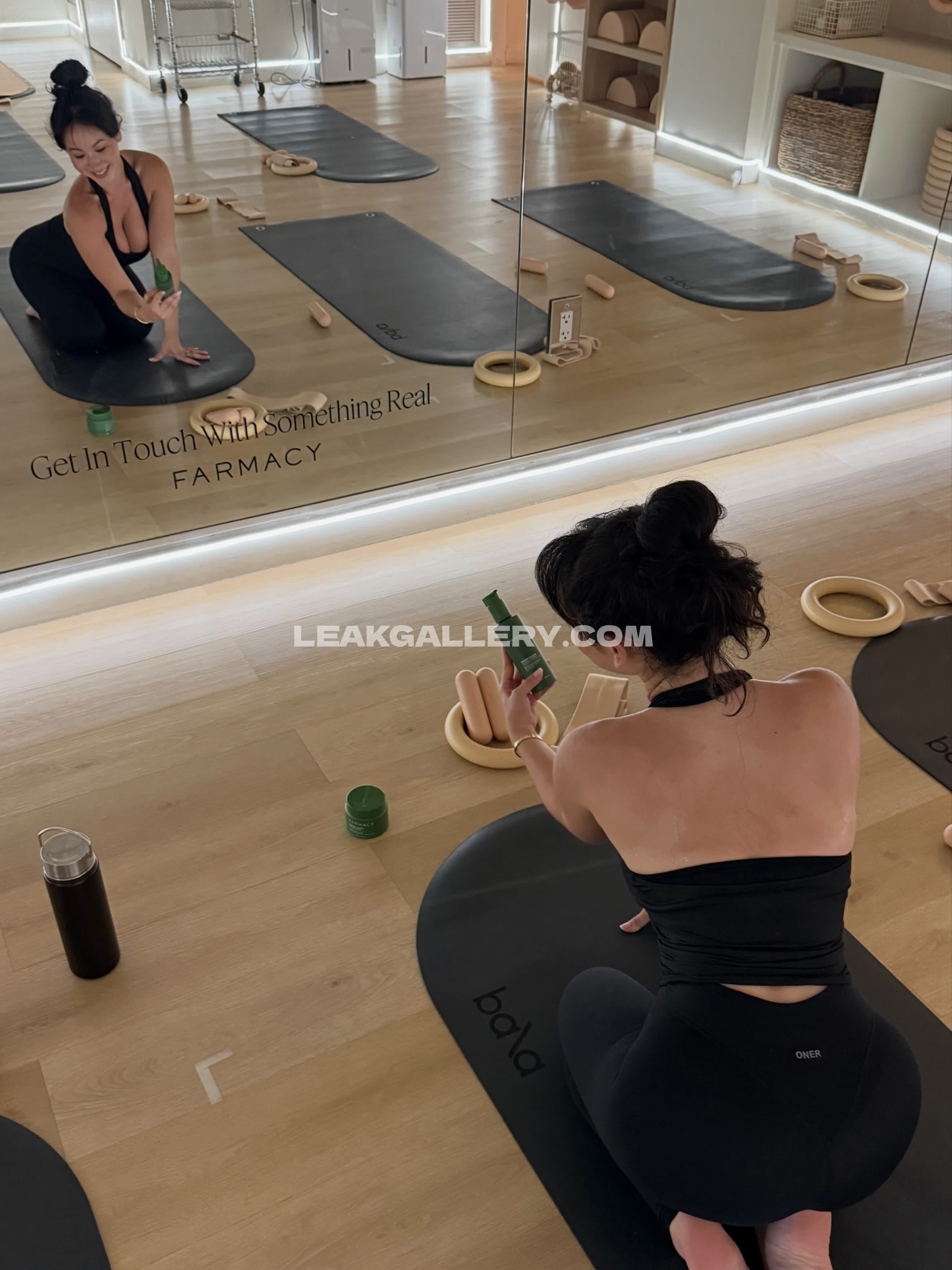 Sabrinaskyyy Exclusive Leaked Nude OnlyFans #13152573