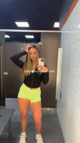 Sabrybi Neon Shorts Selfie Pose OnlyFans Photo Leaked