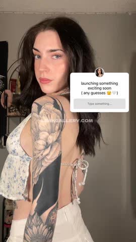 Sadieselena Tattooed Backless Top OnlyFans Photo Leaked