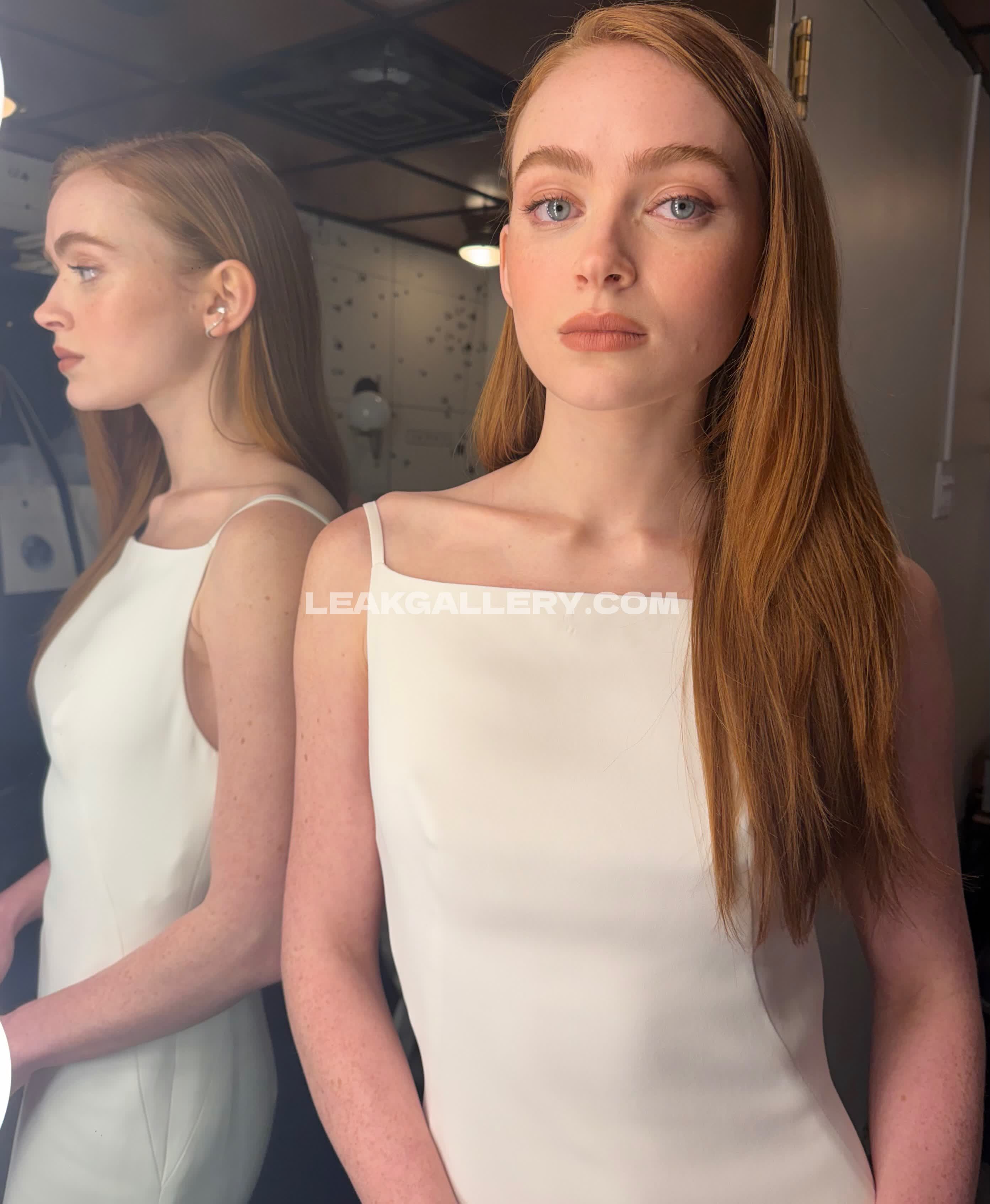 Sadiesink_ / sadiesink Exclusive Leaked Nude OnlyFans #13299896