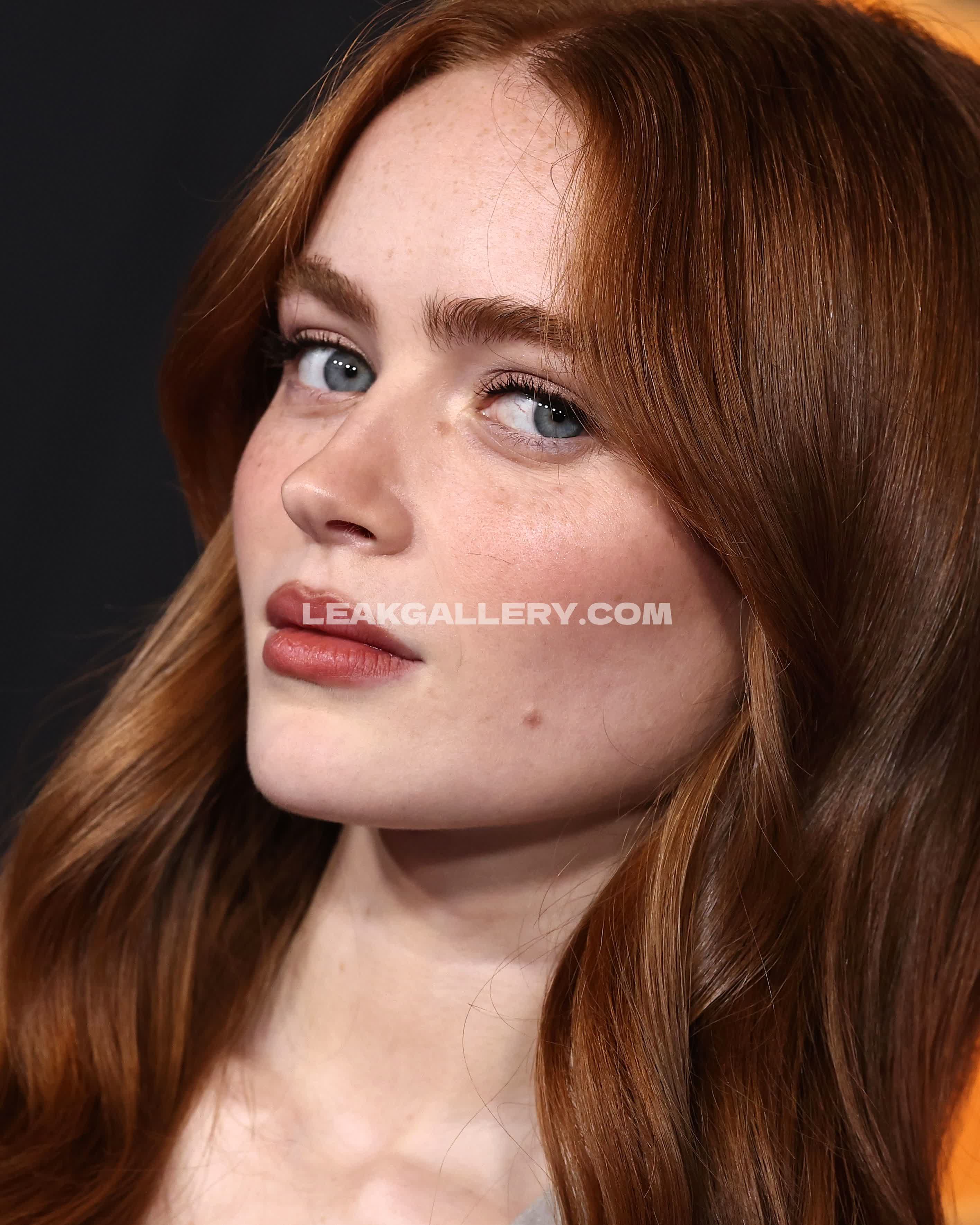 Sadiesink_ / sadiesink Exclusive Leaked Nude OnlyFans #13333320