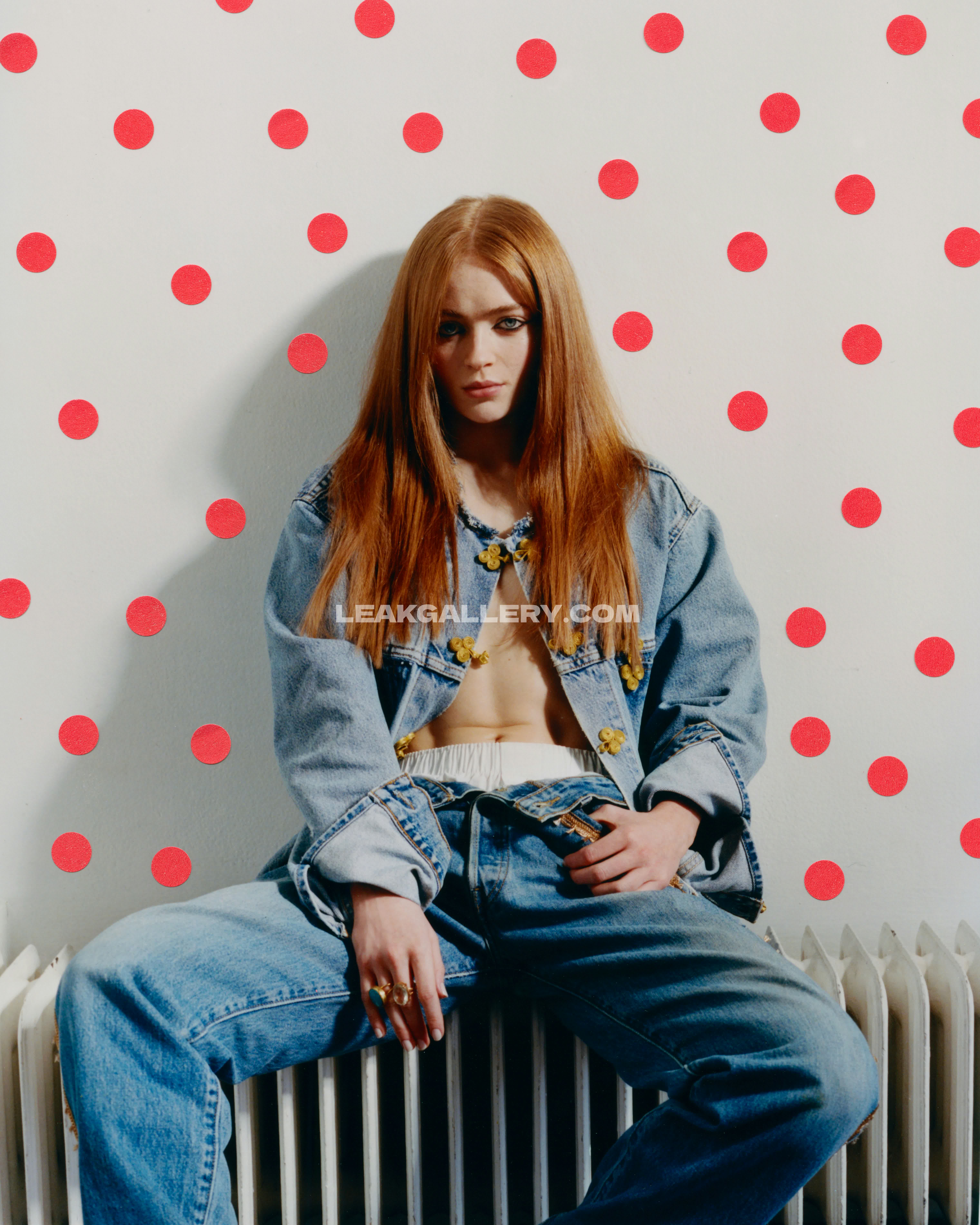 Sadiesink_ / sadiesink Exclusiva filtración de OnlyFans desnuda #13013464