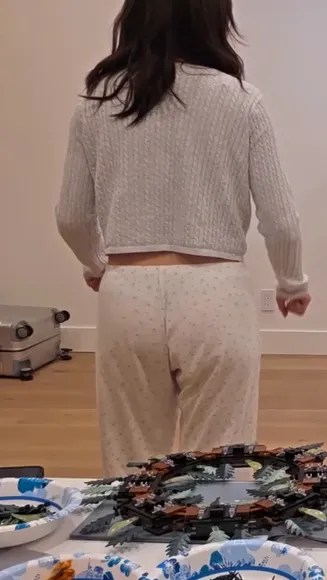 Sakurashymko Tight Pants Ass View OnlyFans Video Leaked