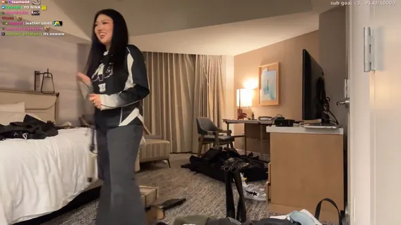 Sakurashymko Casual Hotel Room Vibe OnlyFans Video Leaked